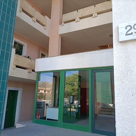 Appartamento Via Riccardo Lombardi 29 Olbia Bagian luar foto